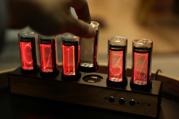 Gixie Clock Pseudo Glow Clock Lamp Tube Glow Tube